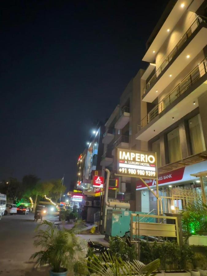 Hotel The Imperio Νέο Δελχί Εξωτερικό φωτογραφία